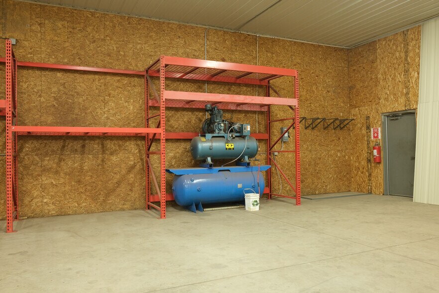 More Photos Of 1975 Spindt Dr, Waupaca Industrial For Sale