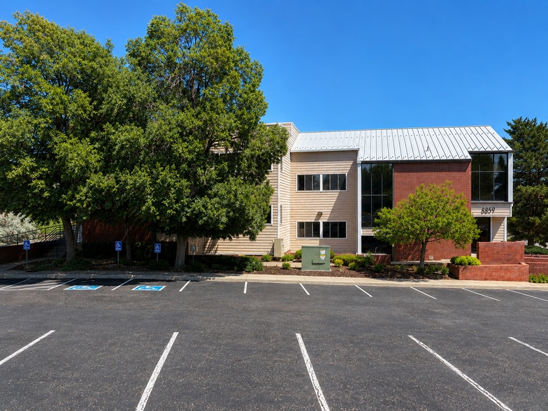 Primary Photo Of 8853-8859 Fox Dr, Thornton Medical For Sale