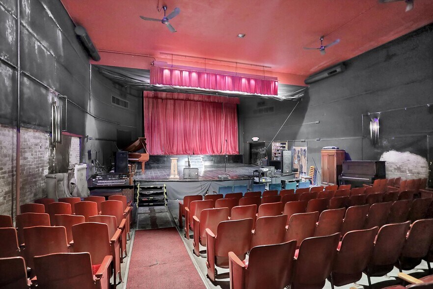 More Photos Of 111 S Walnut St, Edinburgh Theater Concert Hall For Sale