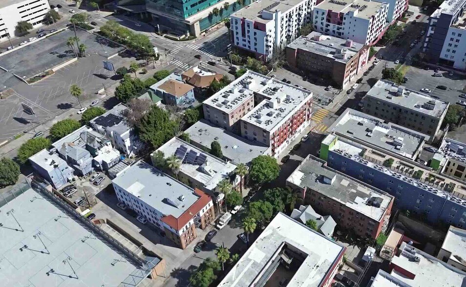 More Photos Of 1311 Ingraham St, Los Angeles Apartments For Sale