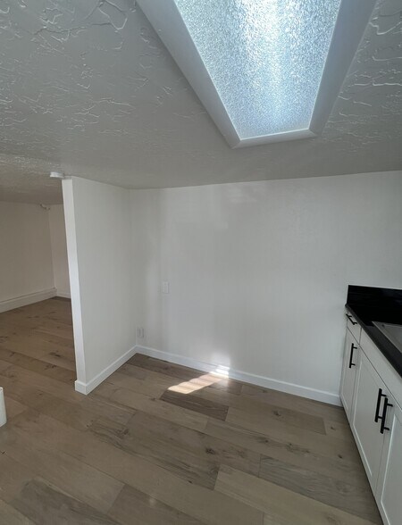 More Photos Of 441 S 500 E, Provo Apartments For Sale