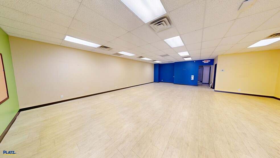 More Photos Of 1449 Boardman Canfield Rd, Youngstown General Retail For Lease