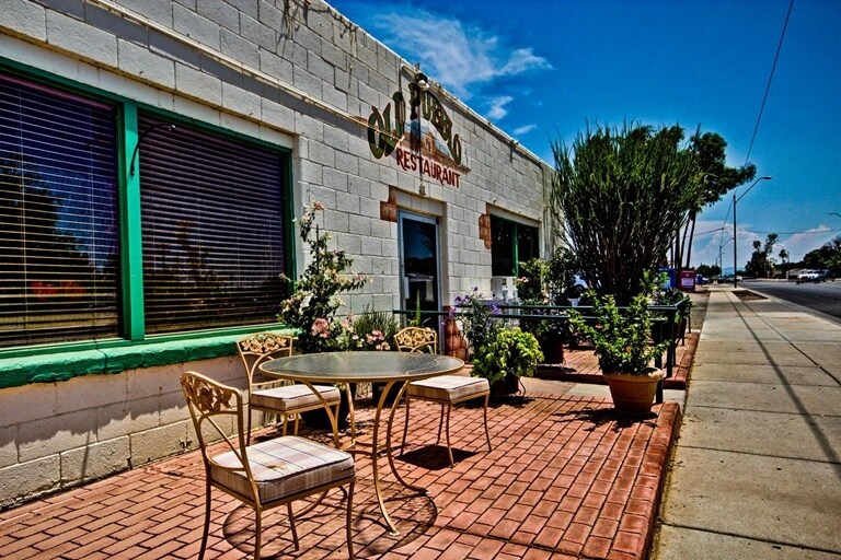 More Photos Of 505 S Main St, Florence Restaurant For Sale
