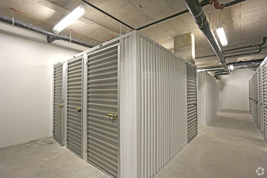 More Photos Of 13280 Linden Ave N, Seattle Apartments For Lease