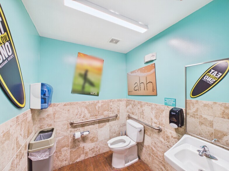 More Photos Of 1227 Museum Square Dr, Sugar Land Storefront Retail Office For Sale