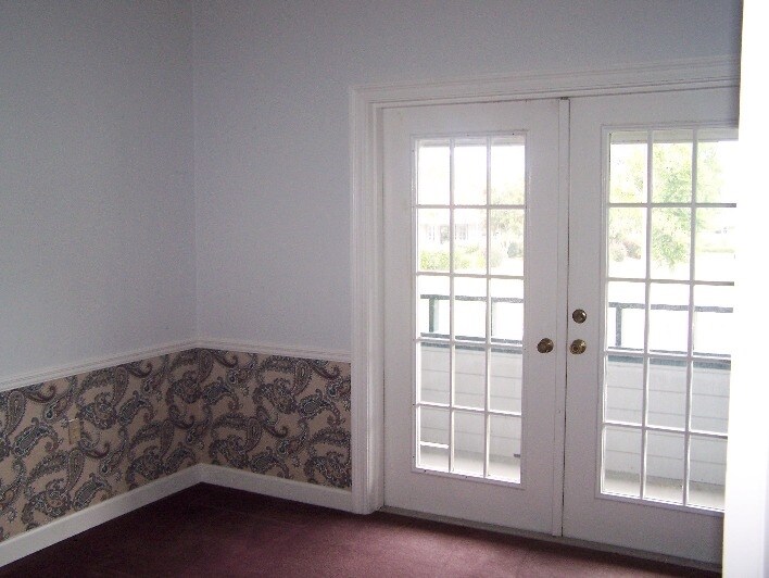 More Photos Of 4400 Bayou Blvd, Pensacola Office Residential For Lease