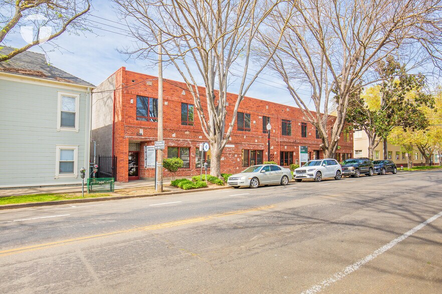 More Photos Of 520 9th St, Sacramento Office For Sale