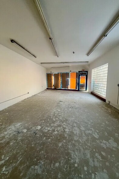 More Photos Of 860 Scarsdale Ave, Scarsdale Storefront For Lease
