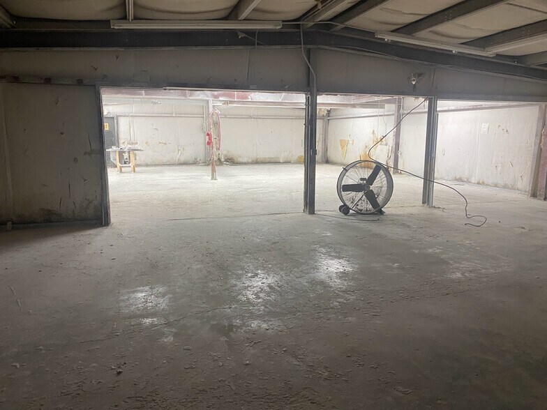 More Photos Of 120 Leslie Ln, Swansboro Industrial For Sale