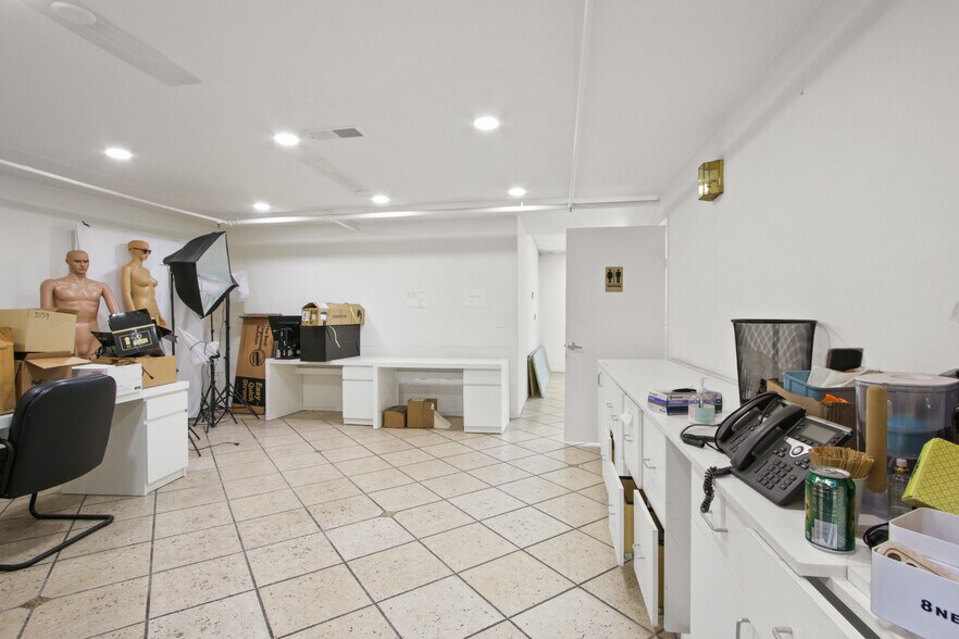 More Photos Of 11531 Anabel Ave, Garden Grove Warehouse For Sale