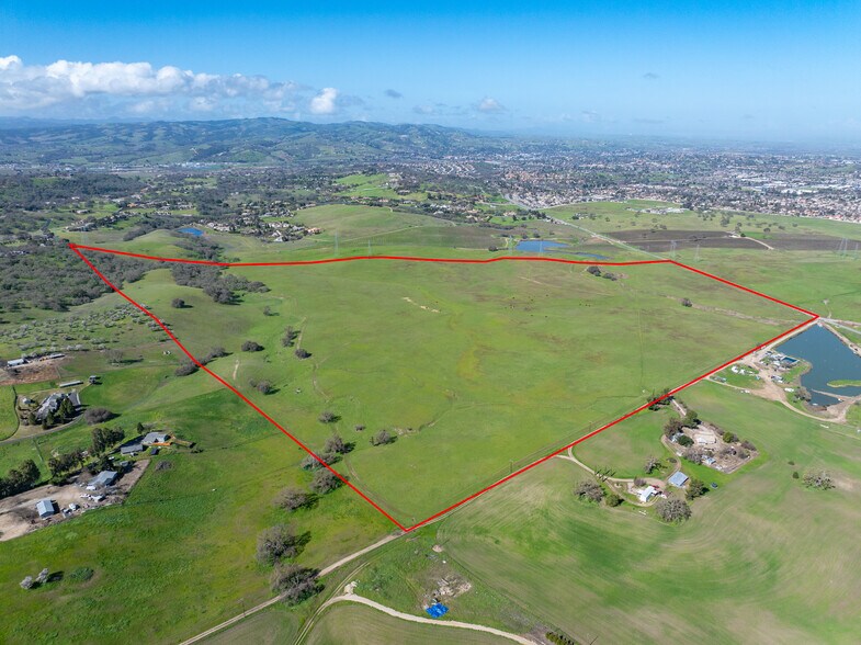 More Photos Of 0 Creston Road, Paso Robles Land For Sale
