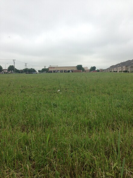 More Photos Of NE Corner of Ohio Dr. & McDermott Rd, Plano Land For Sale