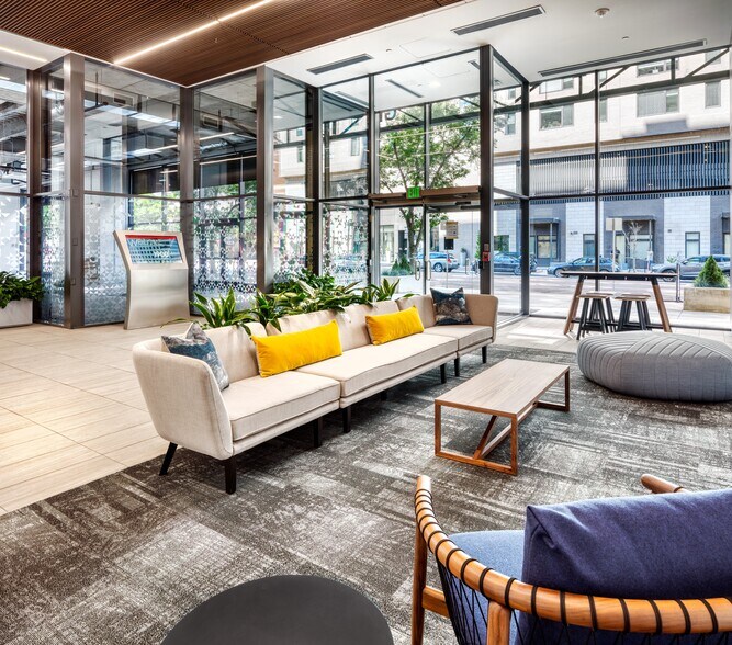 More Photos Of 1900 Grant St, Denver Office For Lease