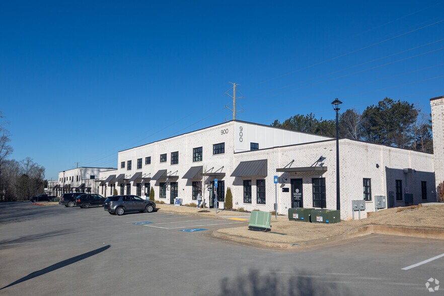 Primary Photo Of 6110 McFarland Station Dr, Alpharetta Office For Lease