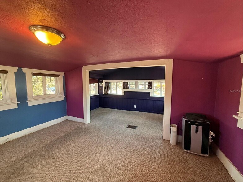 More Photos Of 5610 N Nebraska Ave, Tampa Office For Sale