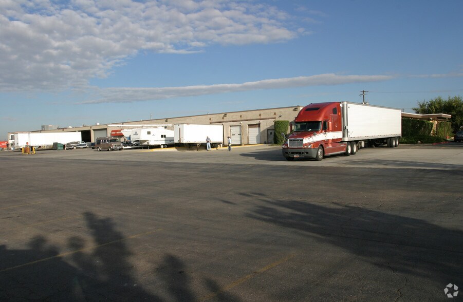 More Photos Of 2340 S 3270 W, Salt Lake City Warehouse For Sale