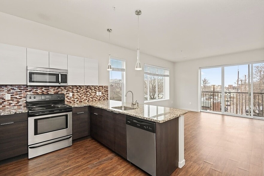 More Photos Of 1552 E 17th Ave, Denver Apartments For Lease