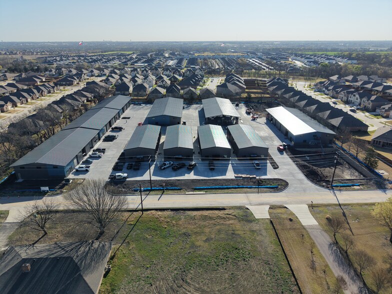 Primary Photo Of 7532 County Road 202, McKinney Unknown For Lease