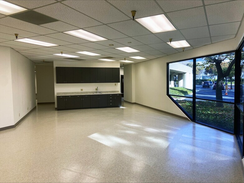 More Photos Of 48507 Milmont Dr, Fremont Research And Development For Lease