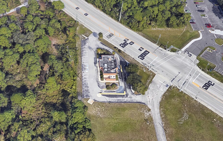 More Photos Of 2110 Placida Rd, Englewood Fast Food For Sale