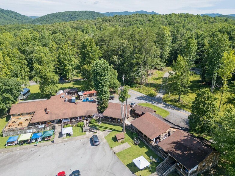 More Photos Of 107 Country Creek Dr, Pickens Storefront Retail Office For Sale