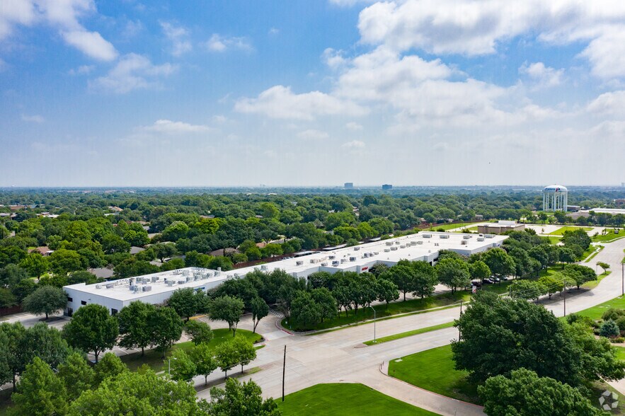More Photos Of 2701 W Plano Pky, Plano Flex For Lease