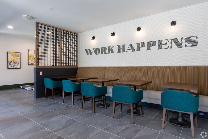 More Photos Of 930 W Mallard Creek Church Rd, Charlotte Apartments For Lease