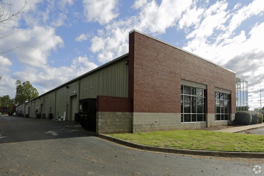 More Photos Of 4905-4909 Green Rd, Raleigh Medical For Sale