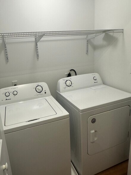 More Photos Of Ridge Manor Court, Niskayuna Apartments For Sale