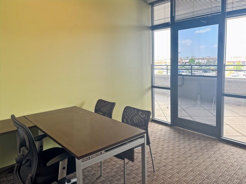 More Photos Of 303 N Stadium Blvd, Columbia Coworking Space