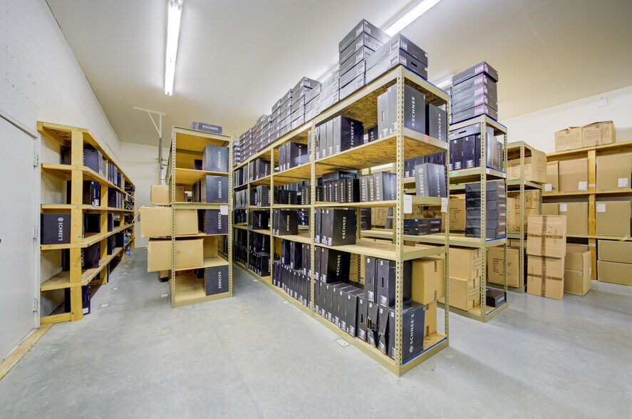 More Photos Of 6597 Falcon Ln, Bozeman Industrial For Sale