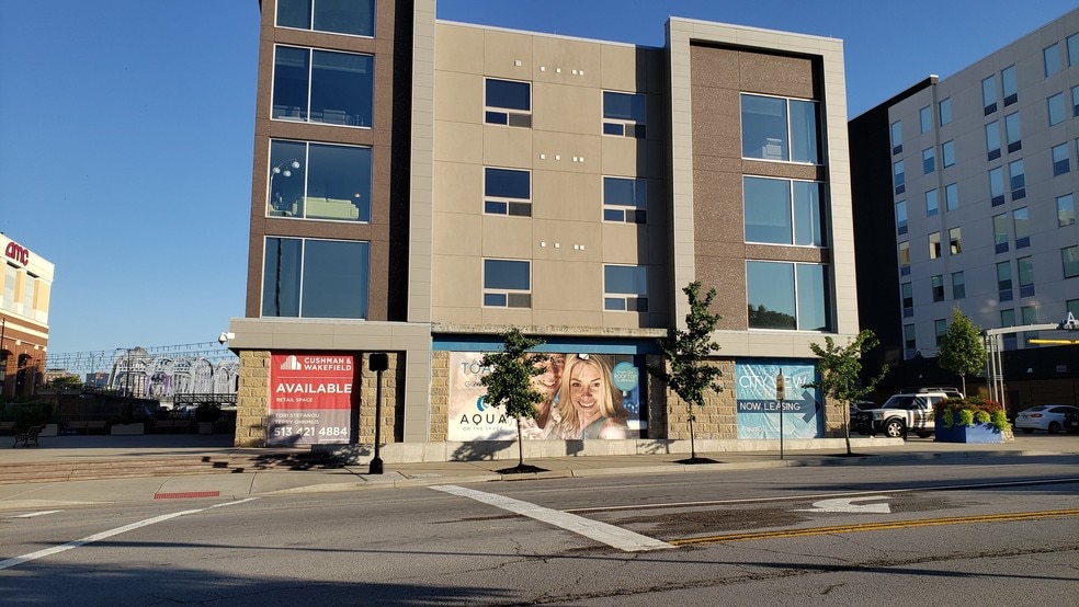 More Photos Of 100 Aqua Way, Newport Apartments For Lease