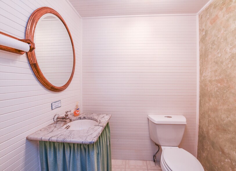 More Photos Of 65 N Washington St, Sonora Religious Facility For Sale