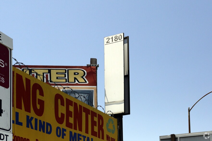 More Photos Of 2181 E Olympic Blvd, Los Angeles Land For Lease