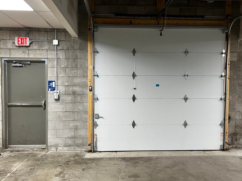 More Photos Of 2716 N Main St, Findlay Storefront Retail Office For Sale