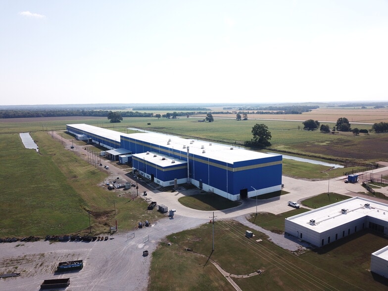More Photos Of 1001 Schulz Blvd, Robinsonville Manufacturing For Lease