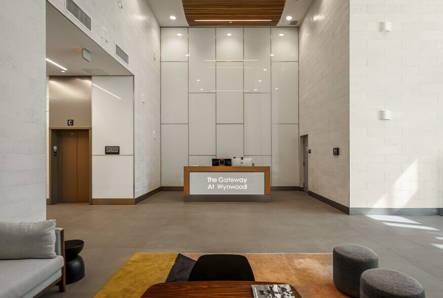 More Photos Of 2916 N Miami Ave, Miami Office For Lease