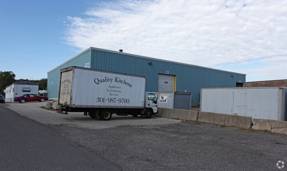 More Photos Of 7185-7189 Montevideo Rd, Jessup Service For Lease