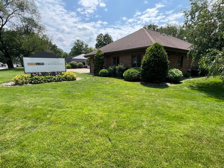 More Photos Of 601 E Bristol St, Elkhart Medical For Lease