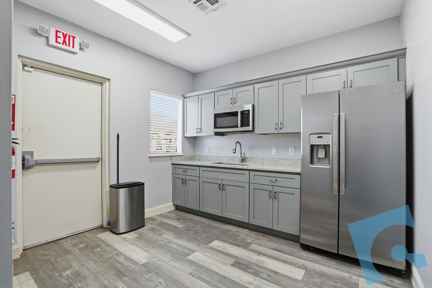 More Photos Of , Lewisville Office For Sale