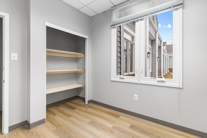 More Photos Of 408 Executive Dr, Langhorne Office For Sale