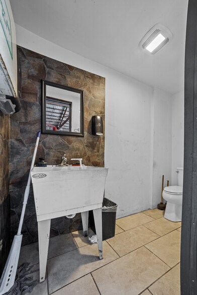 More Photos Of 15304 76th E Ave, Bixby Warehouse For Sale