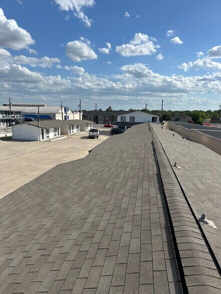 More Photos Of 3426 Fredericksburg Rd, San Antonio Hotel For Sale