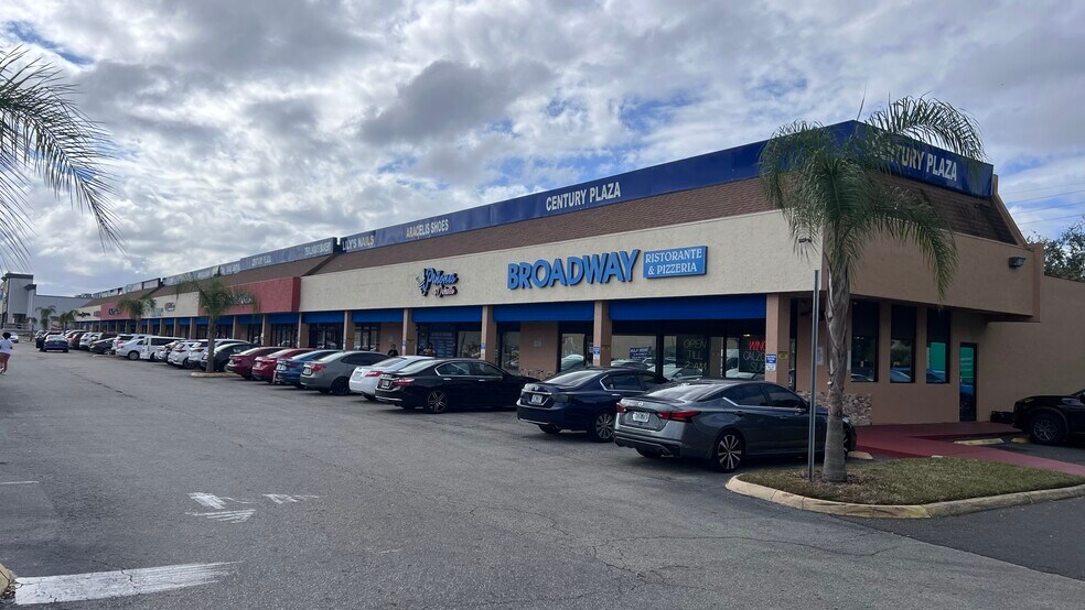 More Photos Of 1700 Woolco Way, Orlando Unknown For Lease