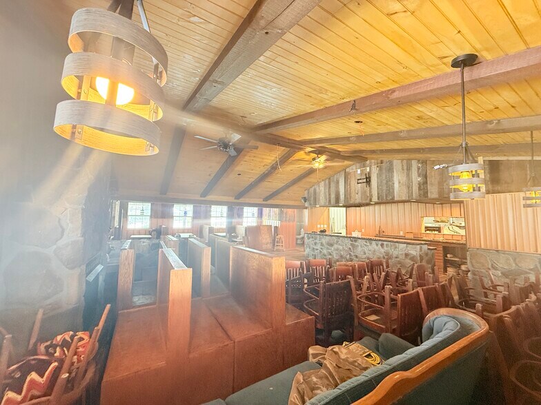 More Photos Of 16 Baby Back Pl, Pipestem Flex For Sale