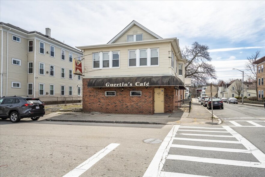 More Photos Of 73 Southgate St, Worcester General Retail For Sale