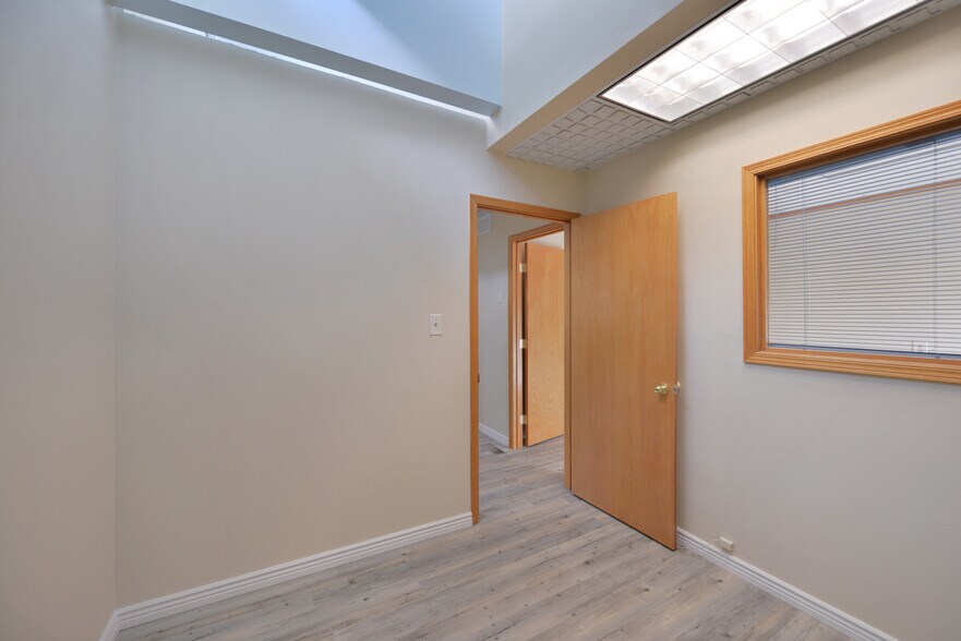 More Photos Of 149 W Harvard St, Fort Collins Office For Lease