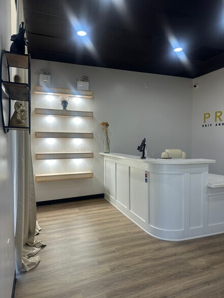 More Photos Of 18321 W Lake Houston Pky, Humble Unknown For Lease