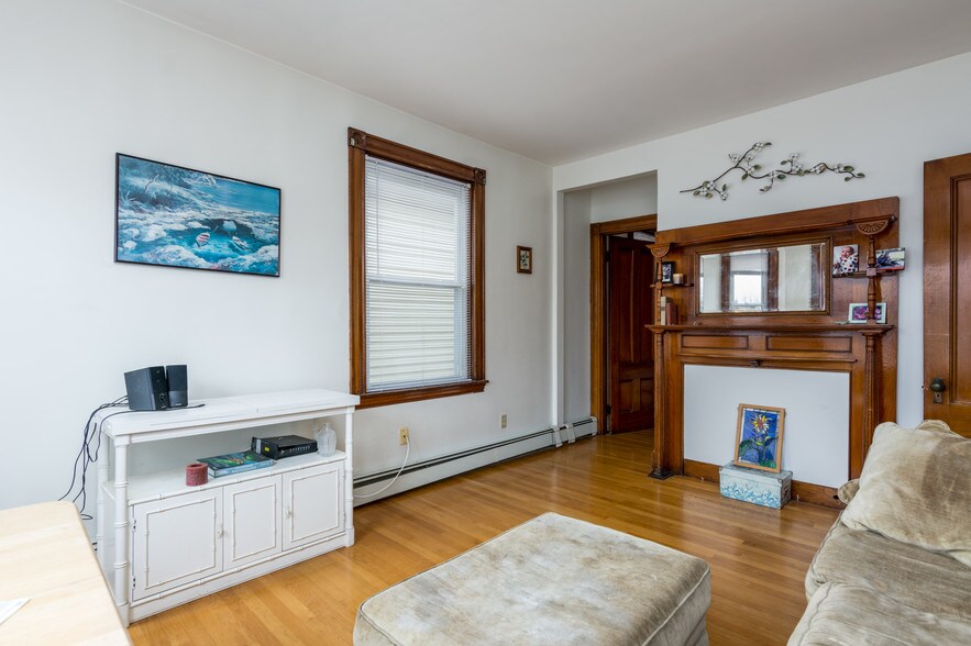 More Photos Of 31 Tremont St, Cambridge Apartments For Sale