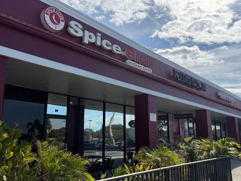 More Photos Of 18011 S Tamiami Trl, Fort Myers Unknown For Lease